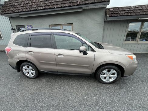 Used 2014 Subaru Forester 2.5i Touring w/ Popular Package #1 AWD/4WD image 4