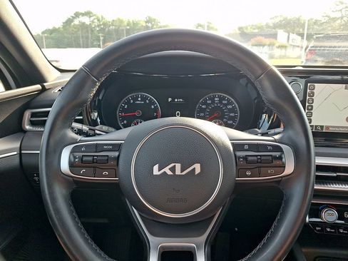 Used 2023 Kia K5 GT-Line FWD image 19