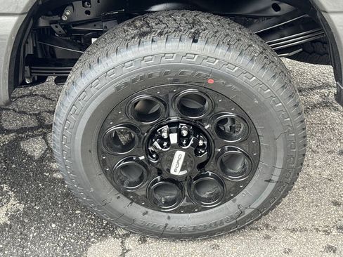 New 2026 Ford F350 Lariat w/ Black Appearance Package image 19