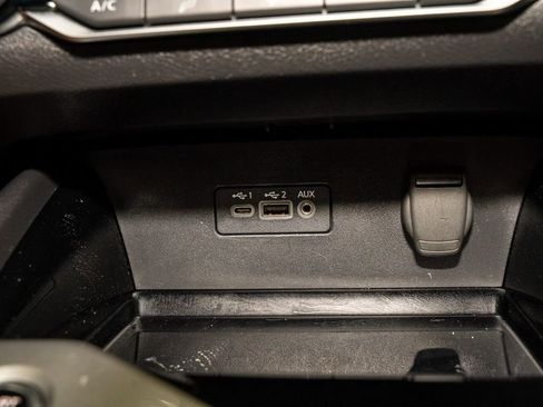 Used 2024 Nissan Altima 2.5 SV image 14