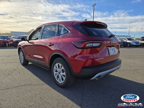 New 2026 Ford Escape Active w/ Tech Pack #1 FWD image 3