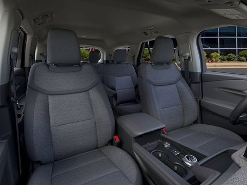 New 2026 Ford Explorer Active image 10