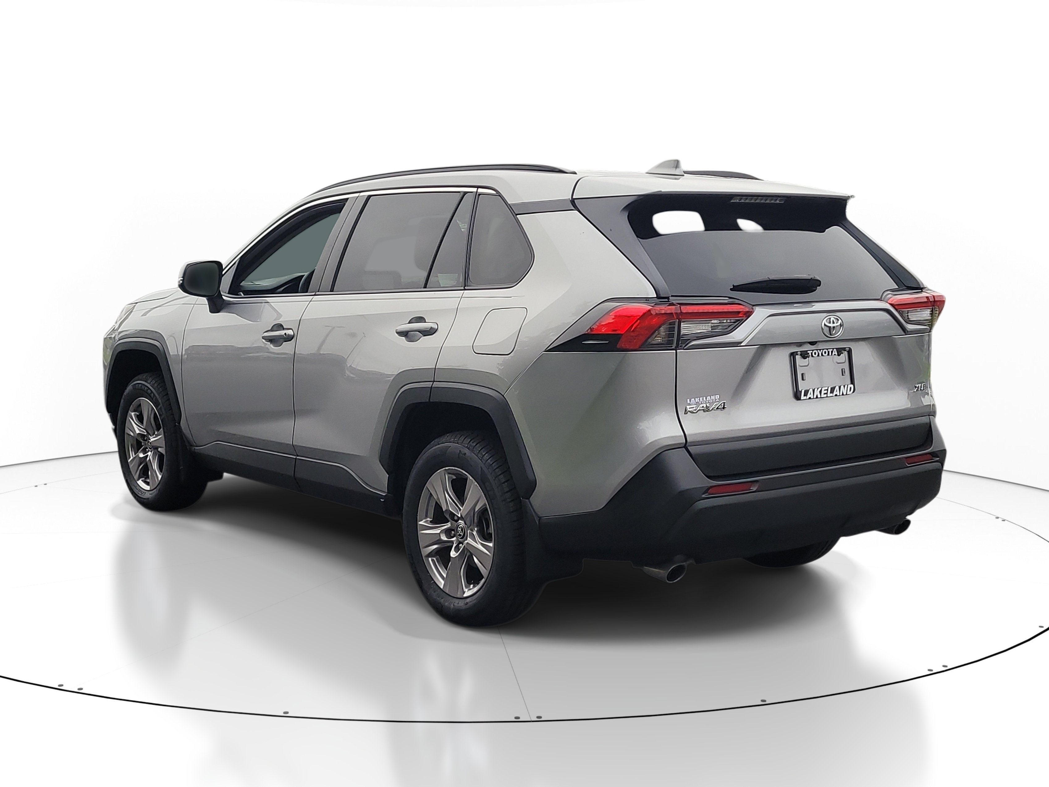 Certified 2025 Toyota RAV4 XLE w/ Convenience Package FWD image 5