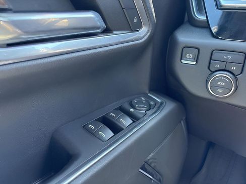 Used 2023 Chevrolet Silverado 1500 RST AWD/4WD image 31
