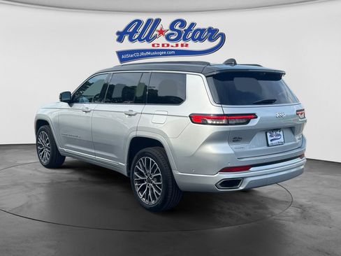 Used 2024 Jeep Grand Cherokee L Summit AWD/4WD image 5
