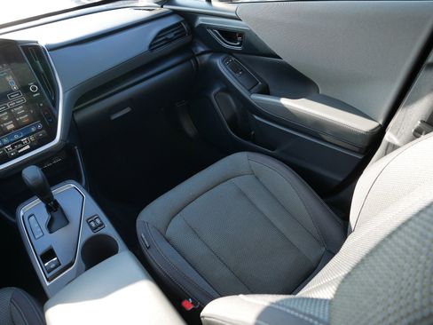 Used 2024 Subaru Crosstrek 2.0i Premium image 11