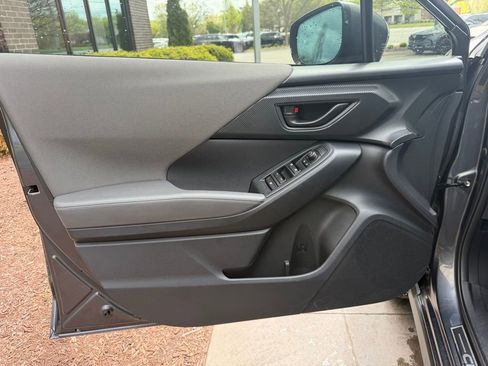 Used 2025 Subaru Crosstrek 2.0i Premium image 20