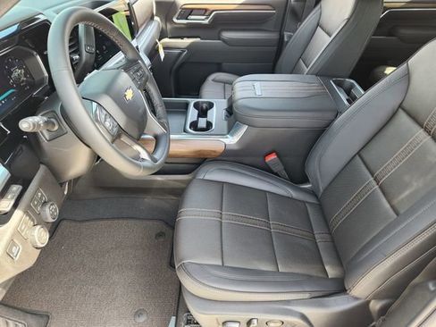 New 2026 Chevrolet Silverado 3500 High Country w/ Technology Package AWD/4WD image 11