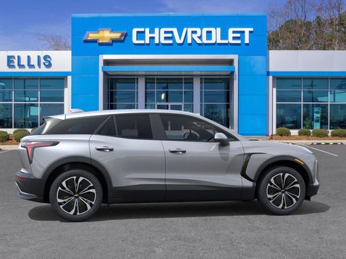 New 2026 Chevrolet Blazer EV LT image 38