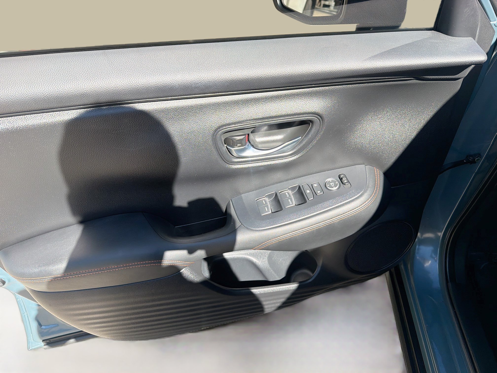 Certified 2024 Honda HR-V Sport image 16
