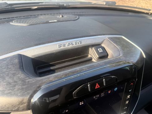 Used 2023 RAM 1500 Big Horn AWD/4WD image 23