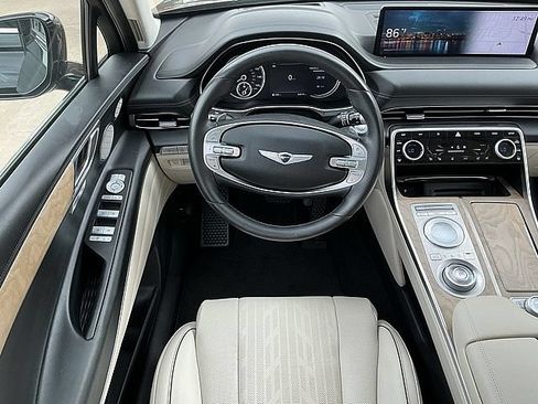Used 2021 Genesis GV80 3.5T w/ Advanced Package 06 AWD/4WD image 14