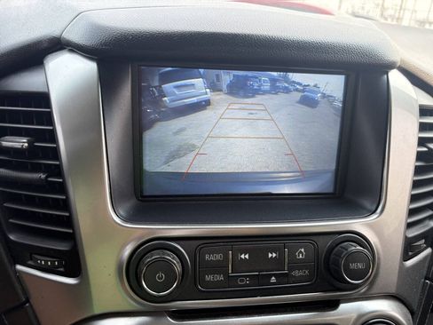 Used 2020 Chevrolet Suburban LT RWD image 35