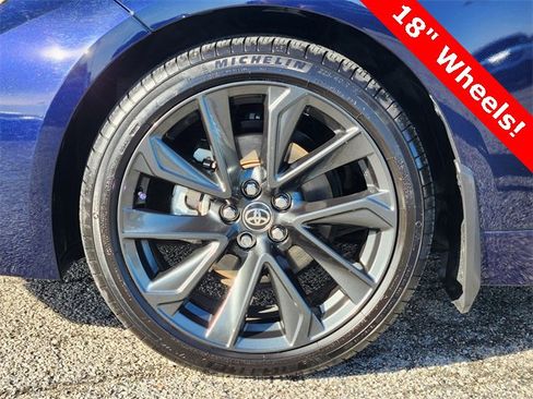 Used 2025 Toyota Corolla SE image 10