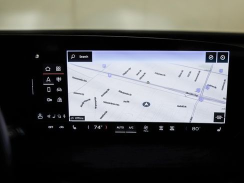 Certified 2025 Audi Q5 Premium w/ Convenience Package image 20