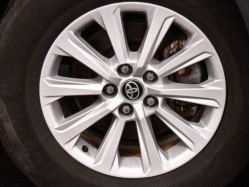 Used 2025 Toyota Grand Highlander AWD Hybrid image 9