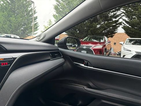 Used 2022 Toyota Camry XSE w/ Navigation Package FWD image 36
