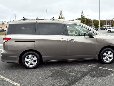 Used 2015 Nissan Quest SV image 4