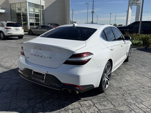 Used 2022 Genesis G70 2.0T w/ Prestige Package image 7