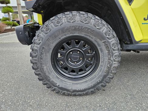 Used 2023 Jeep Wrangler Unlimited Rubicon 4xe w/ Steel Bumper Group image 9