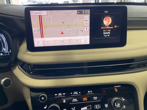 Used 2024 INFINITI QX60 Luxe w/ Vision Package FWD image 52