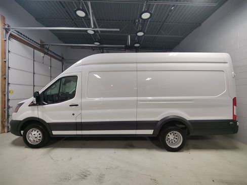 Used 2020 Ford Transit 350 148 High Roof Extended DRW image 16
