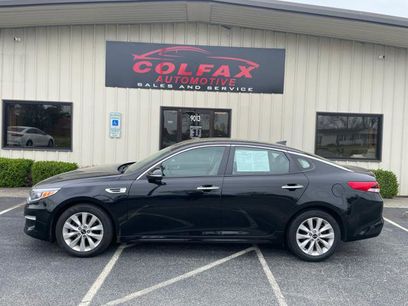 Used 2018 Kia Optima LX w/ 17" Alloy Wheels Package