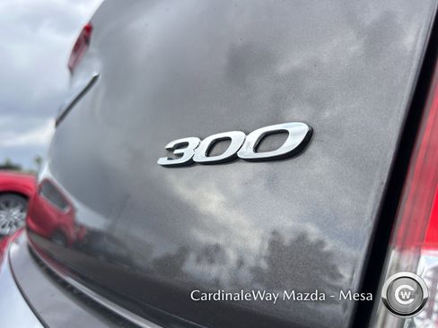 Used 2015 Chrysler 300 Limited w/ Driver Convenience Group image 10