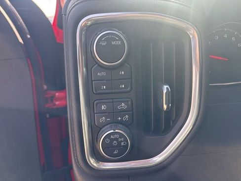 Used 2020 Chevrolet Silverado 1500 LT Trail Boss image 30