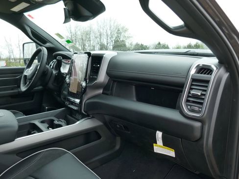 New 2026 RAM 2500 Laramie w/ Night Edition AWD/4WD image 13