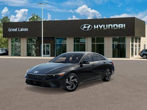 New 2026 Hyundai Elantra Limited FWD image 1