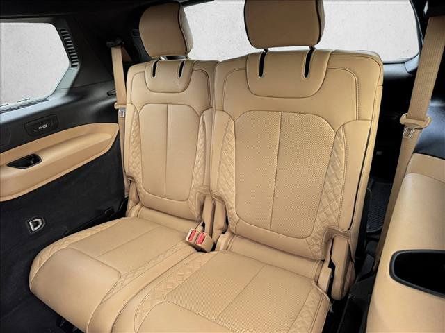 Used 2025 Jeep Grand Cherokee L Summit AWD/4WD image 19
