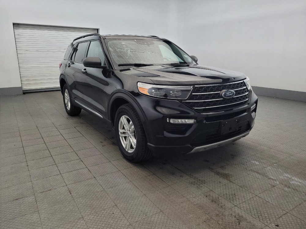Used 2023 Ford Explorer XLT w/ Equipment Group 202A AWD/4WD image 13