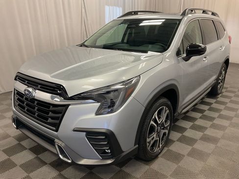New 2025 Subaru Ascent Touring image 5
