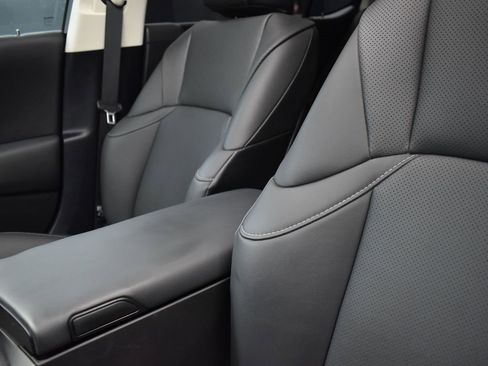 Used 2024 Lexus ES 350 image 14