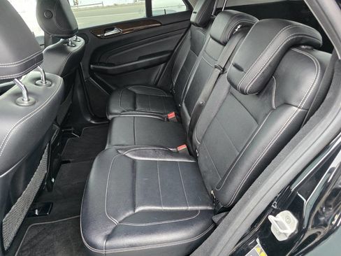 Used 2015 Mercedes-Benz ML 250 BlueTEC 4MATIC image 21