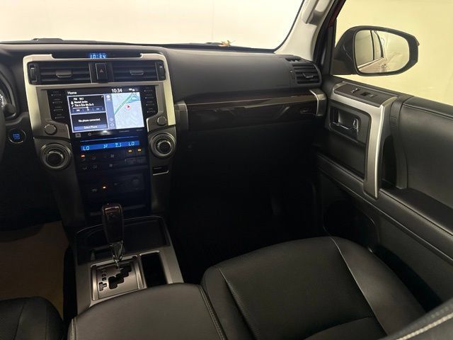 Used 2021 Toyota 4Runner Limited RWD image 31