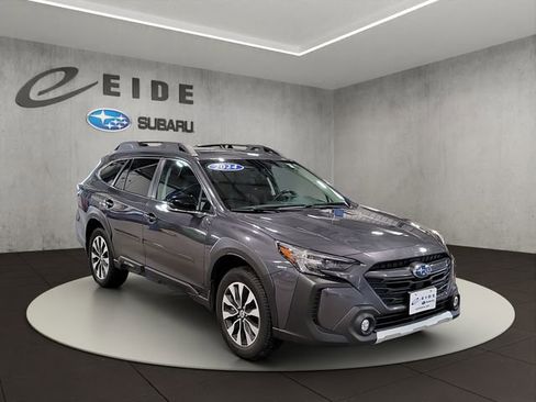 Used 2024 Subaru Outback Limited image 1