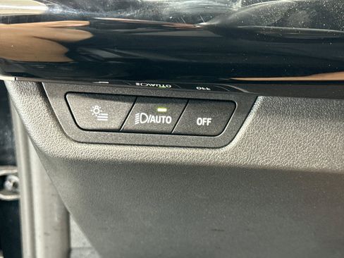 Used 2025 BMW X1 xDrive28i AWD/4WD image 17
