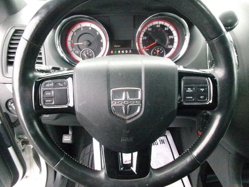 Used 2018 Dodge Grand Caravan SXT w/ Driver Convenience Group image 16