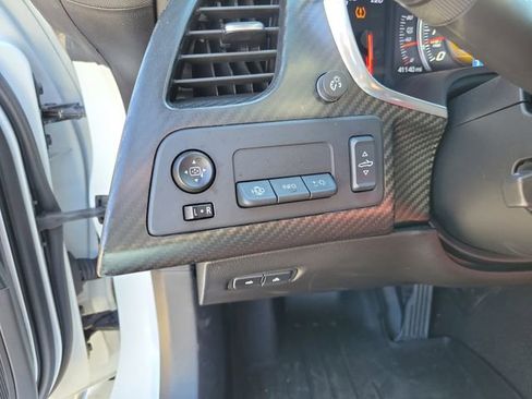 Used 2016 Chevrolet Corvette Z06 w/ Z07 Performance Package image 16