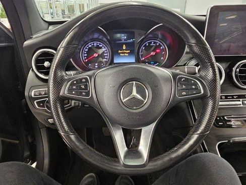 Used 2019 Mercedes-Benz GLC 350e 4MATIC image 10