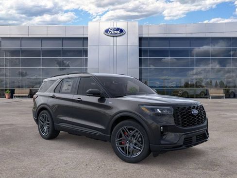 New 2026 Ford Explorer ST-Line w/ ST-Line Street Pack AWD/4WD image 7