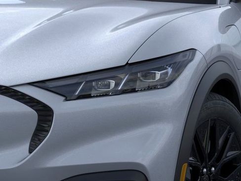 New 2026 Ford Mustang Mach-E Select RWD image 17