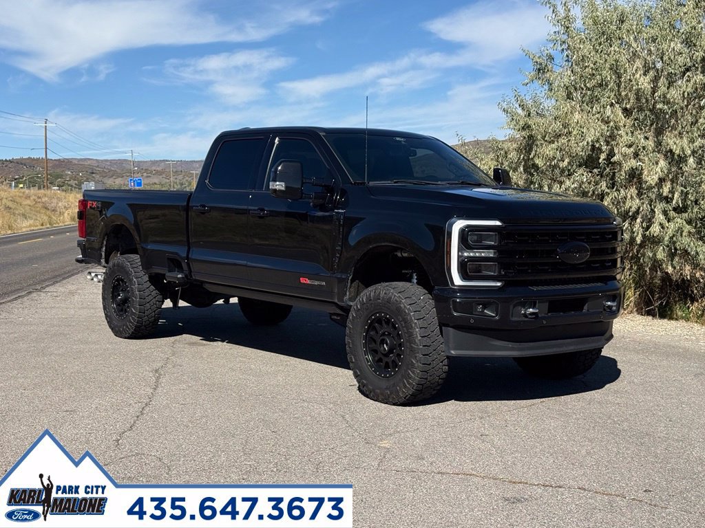 Used 2024 Ford F350 Platinum w/ FX4 Off-Road Package AWD/4WD image 8