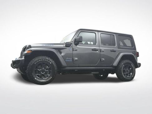 Used 2023 Jeep Wrangler Unlimited w/ Cold Weather Group AWD/4WD image 31