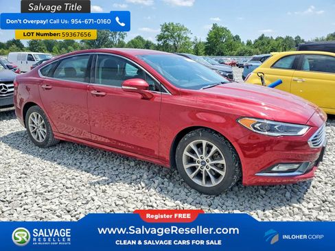 Used 2017 Ford Fusion SE w/ Fusion SE Technology Package FWD image 5