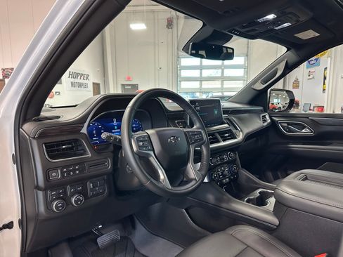 Used 2024 Chevrolet Suburban Z71 w/ Z71 Off-Road Package image 15