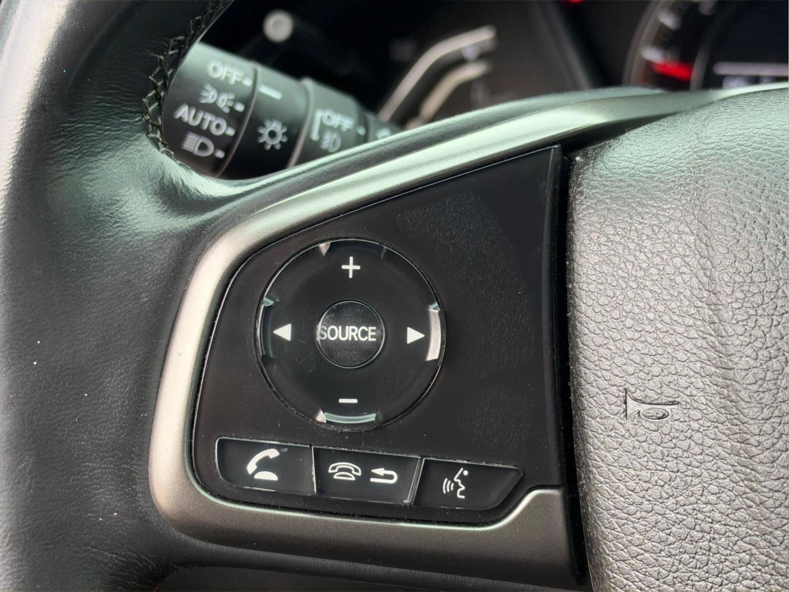 Used 2018 Honda Civic Sport image 23