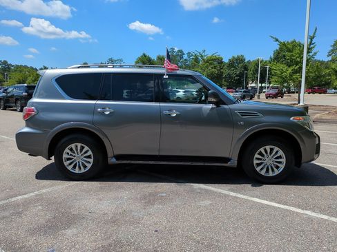 Used 2018 Nissan Armada SV w/ Driver Package RWD image 3